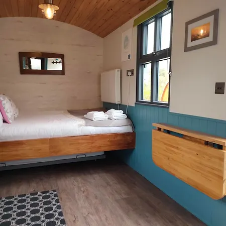 Dingle Way Glamping 3*