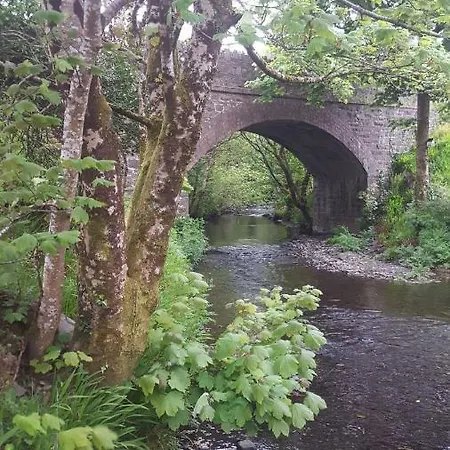 Dingle Way Glamping بيت ضيافة Anascaul