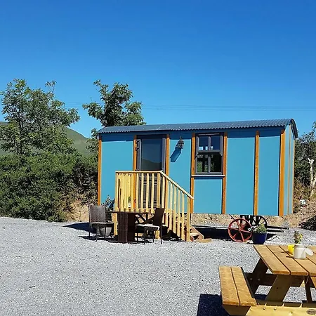 Dingle Way Glamping *